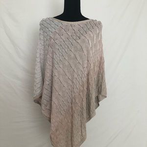 Women’s Sz Small White House Black Market Poncho